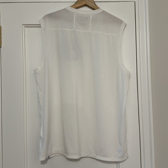 FOURLAPS Radius Muscle tank tee. Stretch. White gym running. Workout - Picture 9 of 11